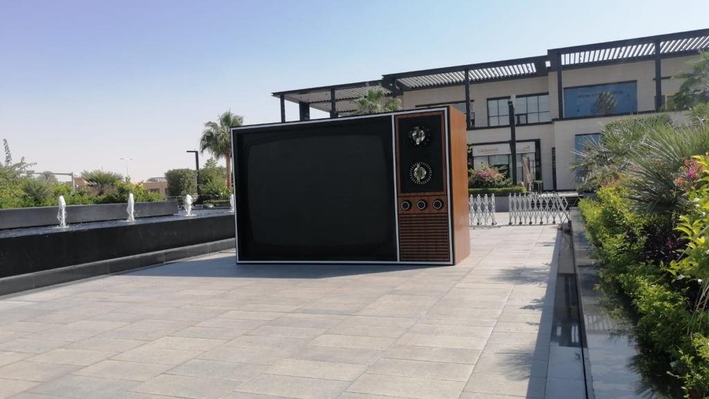 CRT television totem at MDL Beast